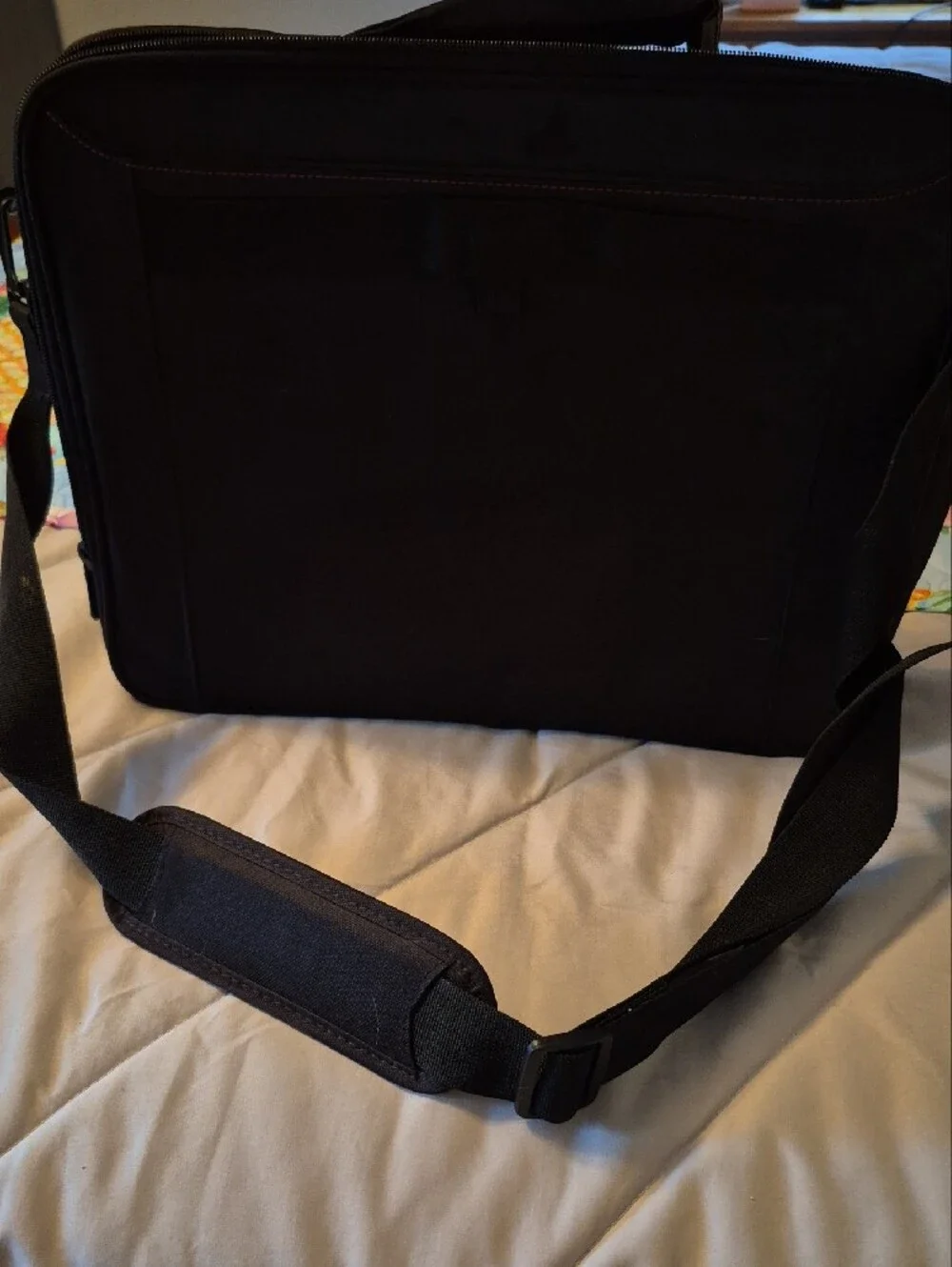 Source Unknown Black Laptop Bag with Red Stitching